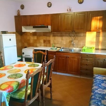 Apartment Vidas Kampor Екстериор снимка